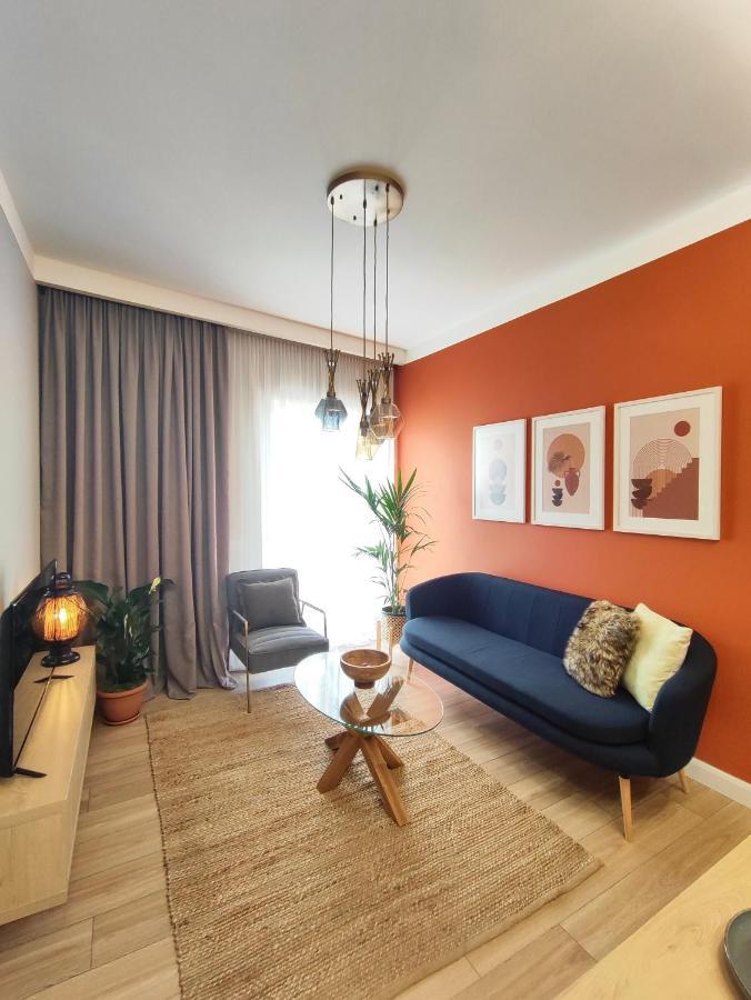 Modern Style 2Br-Apt - 10Min To Skanderbeg Square Apartment Тирана Екстериор снимка